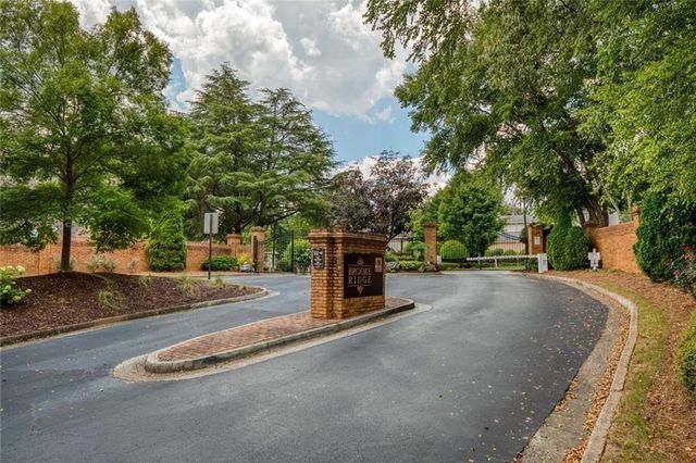 5264 Brooke Ridge Drive, Dunwoody, GA 30338