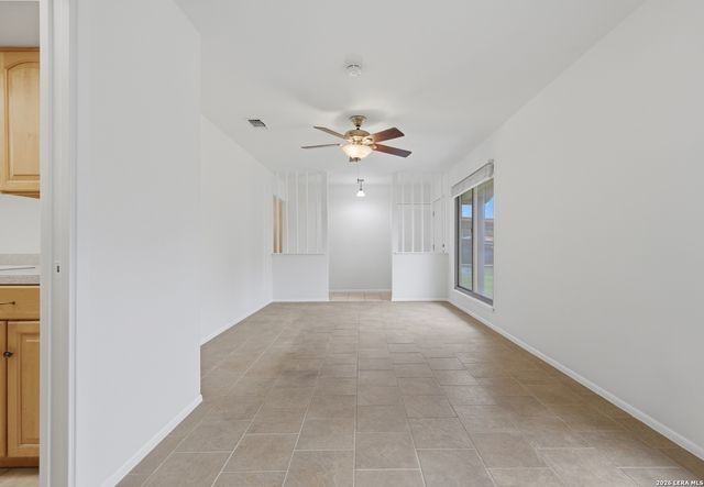 5039 ROUND TABLE DR, San Antonio, TX 78218