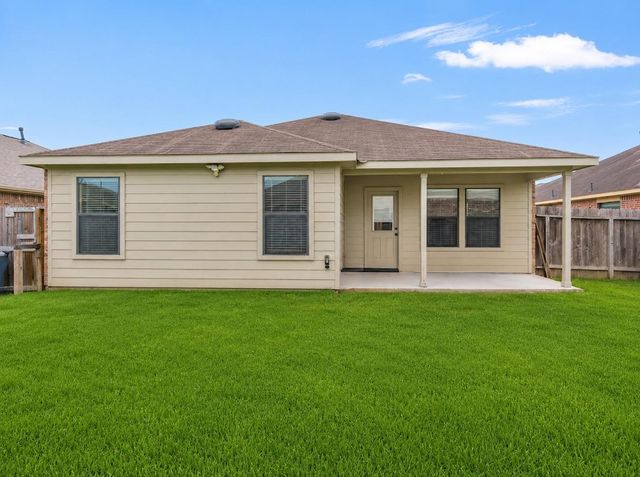 9111 Saint Laurent Lane, Houston, TX 77044