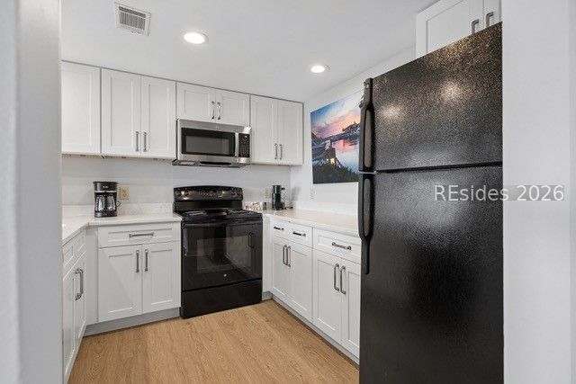 2 Shelter Cove Ln Apt 202, Hilton Head Island, SC 29928