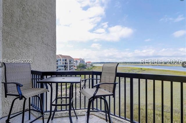 2 Shelter Cove Ln Apt 202, Hilton Head Island, SC 29928