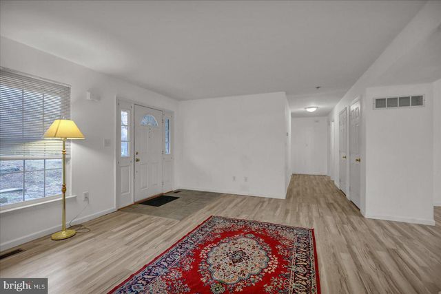 3305 REGENCY DR, Reading, PA 19608