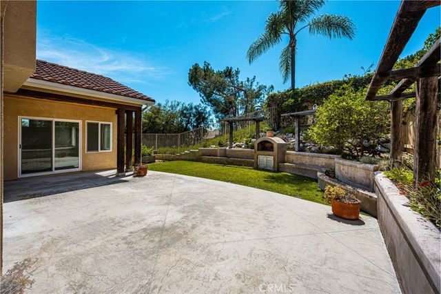 15 Mayflower, Aliso Viejo, CA 92656