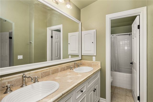 15 Mayflower, Aliso Viejo, CA 92656