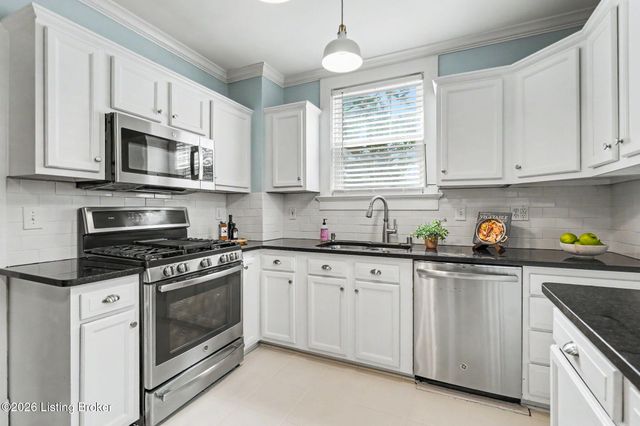 2140 Emerson Ave, Louisville, KY 40205