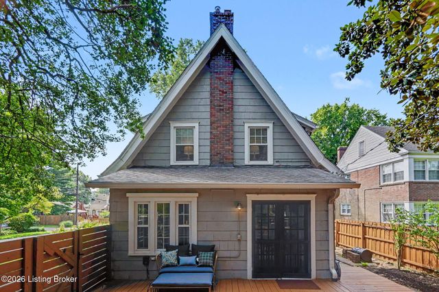 2140 Emerson Ave, Louisville, KY 40205