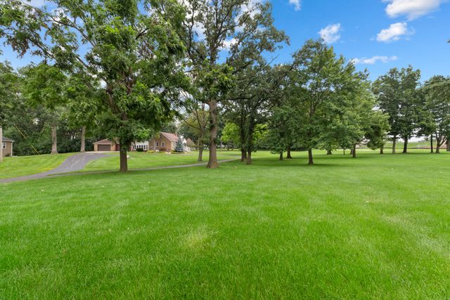8965 Patterson Street, St. John, IN 46373