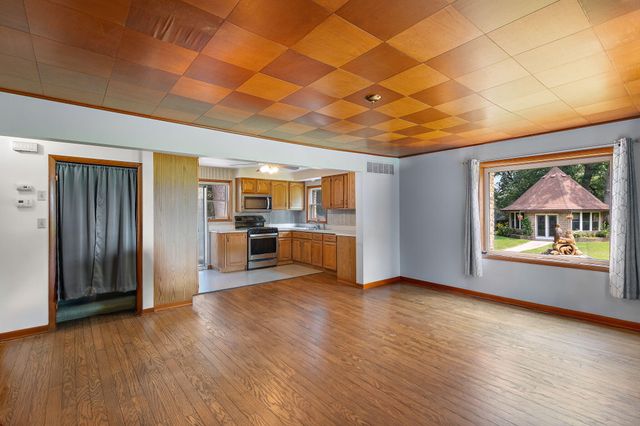 8965 Patterson Street, St. John, IN 46373