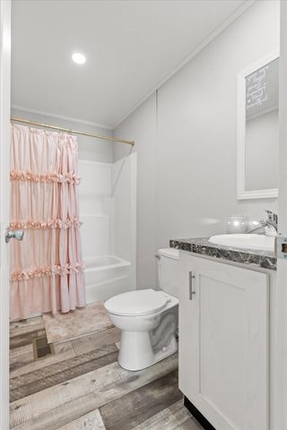 3277 Hurricane Road, Rocky Face, GA 30740