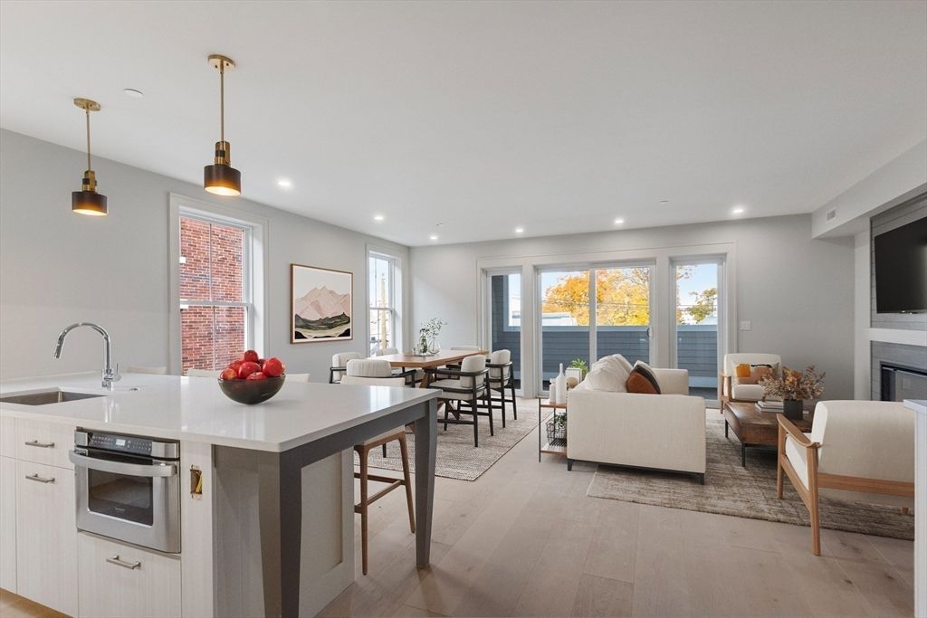 59 Spear St. 301, Quincy, MA 02169