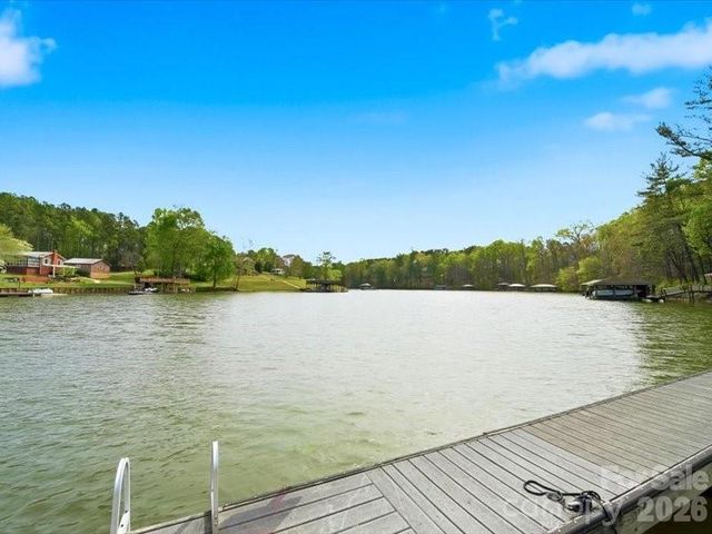 6074 Plantation Pointe Drive, Granite Falls, NC 28630