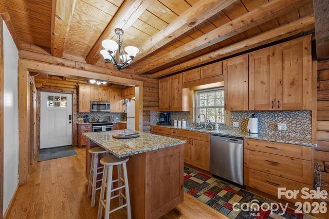 40 Chambers Drive, Weaverville, NC 28787