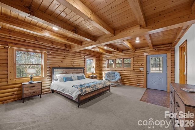 40 Chambers Drive, Weaverville, NC 28787