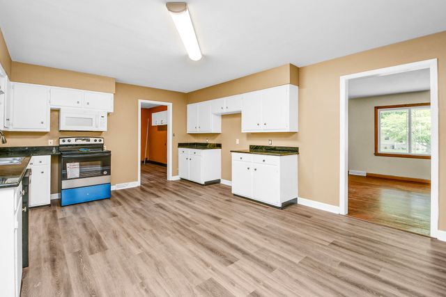 1623 S Link Avenue, Springfield, MO 65804