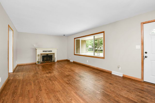 1623 S Link Avenue, Springfield, MO 65804