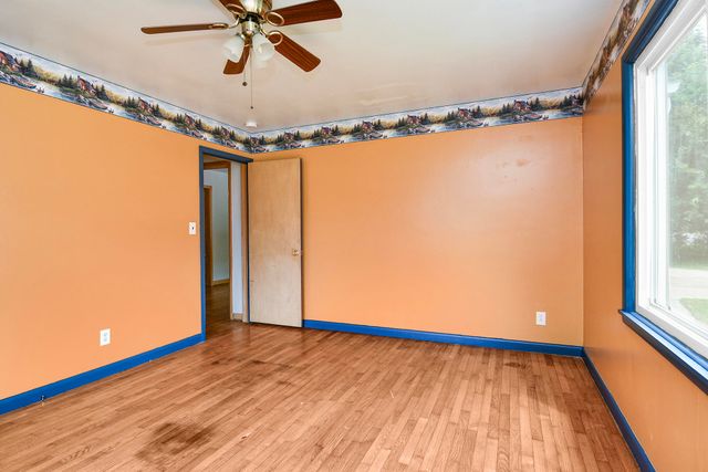 1623 S Link Avenue, Springfield, MO 65804