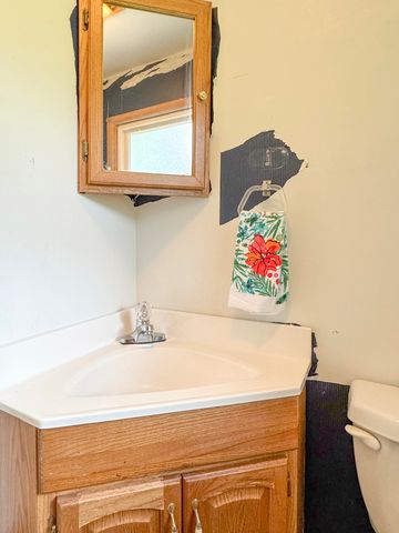 1623 S Link Avenue, Springfield, MO 65804