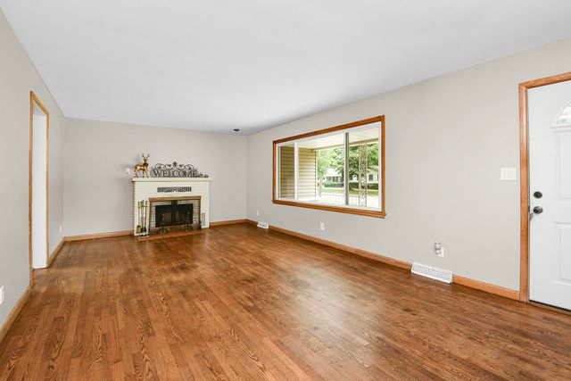 1623 S Link Avenue, Springfield, MO 65804