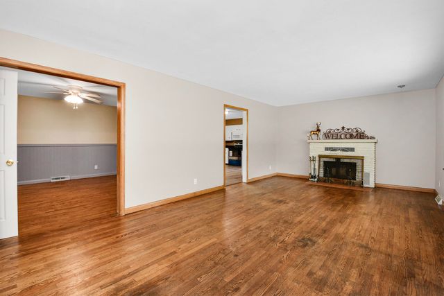 1623 S Link Avenue, Springfield, MO 65804