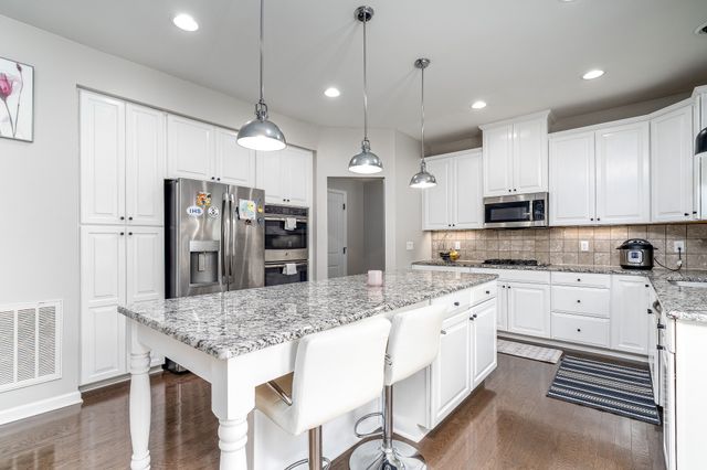 2084 Morton Dr, N, Spring Hill, TN 37174