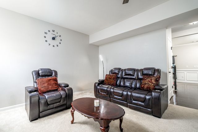2084 Morton Dr, N, Spring Hill, TN 37174