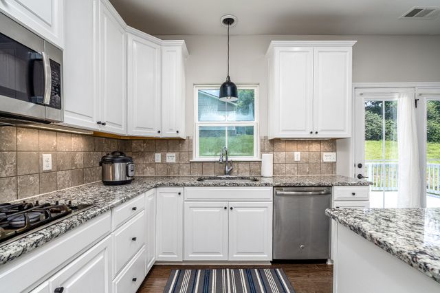 2084 Morton Dr, N, Spring Hill, TN 37174