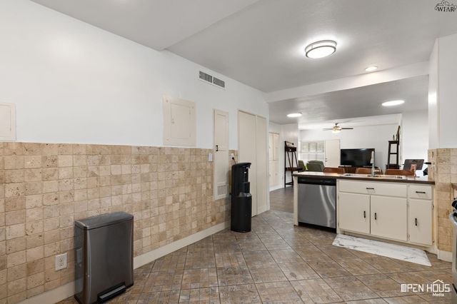 2904 STURDEVANDT PLACE, Wichita Falls, TX 76309