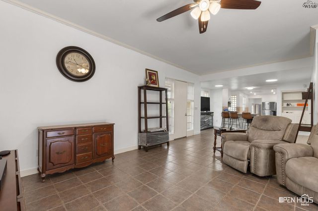 2904 STURDEVANDT PLACE, Wichita Falls, TX 76309