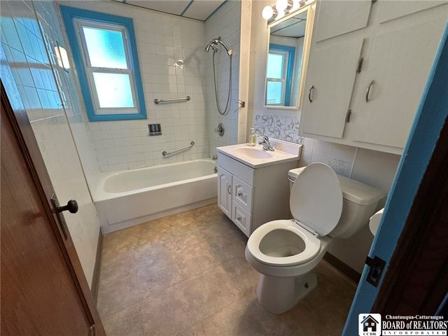 384 Broad Street, Salamanca, NY 14779