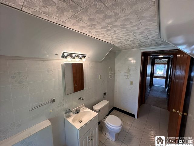 384 Broad Street, Salamanca, NY 14779