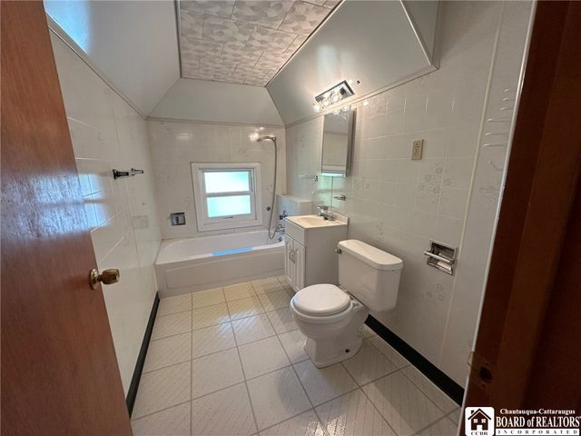 384 Broad Street, Salamanca, NY 14779