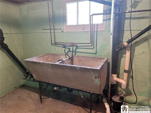 384 Broad Street, Salamanca, NY 14779