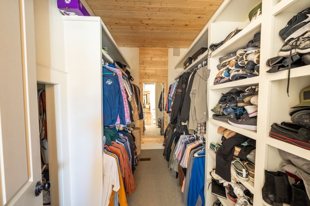 1915A Overhill Dr, Nashville, TN 37215