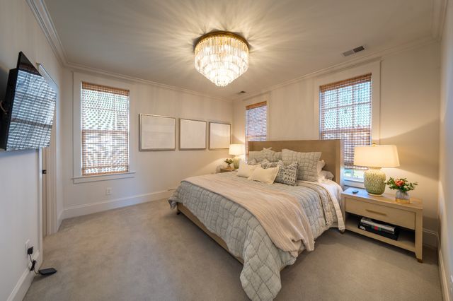 1915A Overhill Dr, Nashville, TN 37215