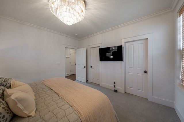 1915A Overhill Dr, Nashville, TN 37215