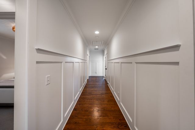 1915A Overhill Dr, Nashville, TN 37215