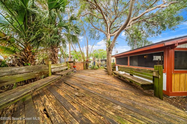 245 E Lauren Court, Merritt Island, FL 32952