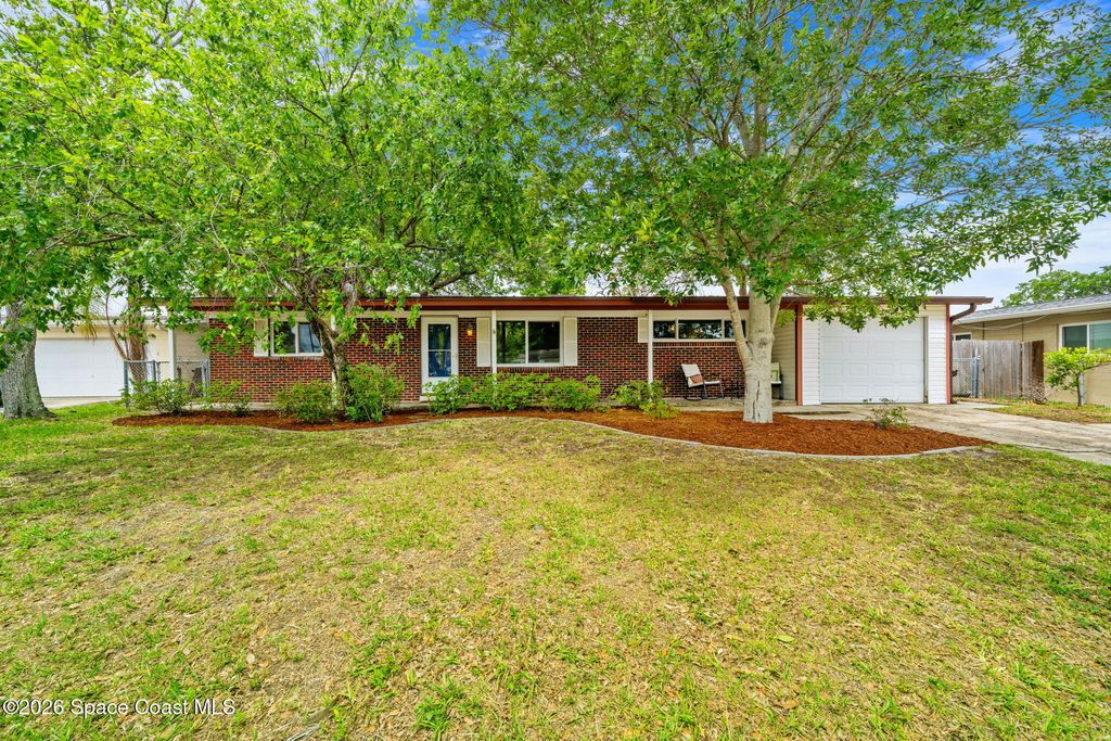 245 E Lauren Court, Merritt Island, FL 32952