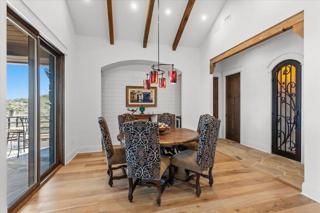 9825 Grand Summit BLVD, Dripping Springs, TX 78620