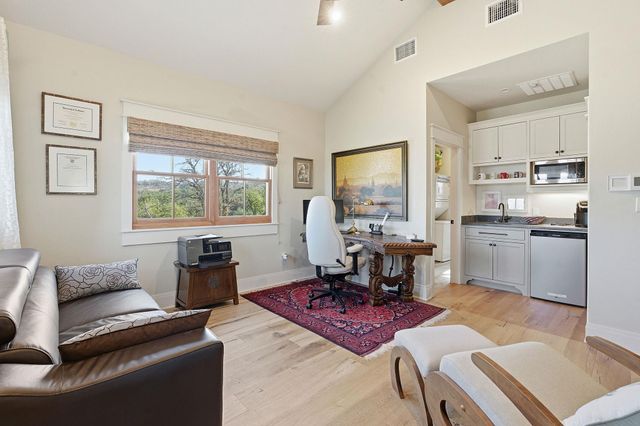 9825 Grand Summit BLVD, Dripping Springs, TX 78620