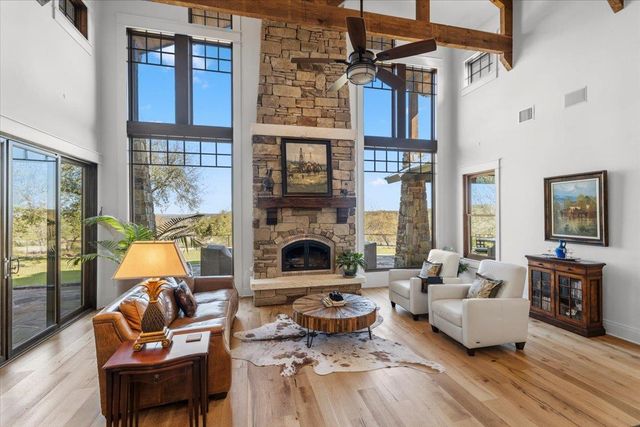 9825 Grand Summit BLVD, Dripping Springs, TX 78620