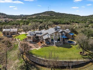 9825 Grand Summit BLVD, Dripping Springs, TX 78620
