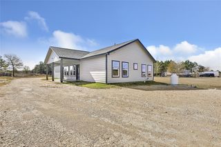 111 County Road 5122 B, Cleveland, TX 77327