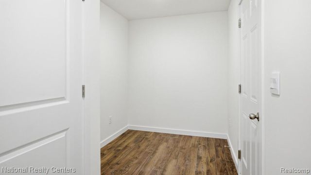 10465 Valley Drive, Goodrich, MI 48438