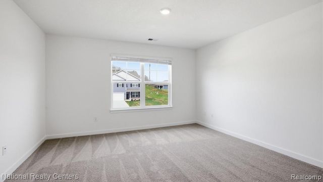 10465 Valley Drive, Goodrich, MI 48438