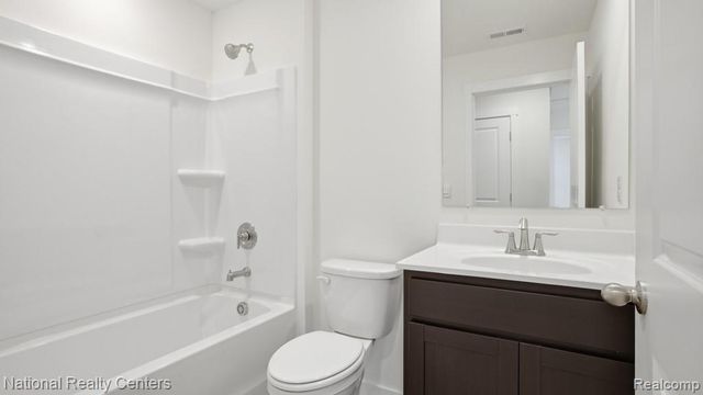 10465 Valley Drive, Goodrich, MI 48438