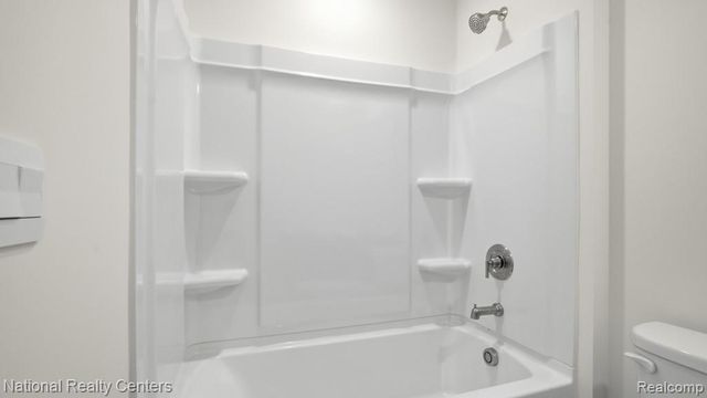 10465 Valley Drive, Goodrich, MI 48438