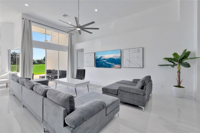 4088 NW Briarcliff Circle, Boca Raton, FL 33496