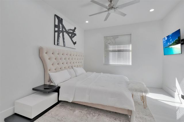 4088 NW Briarcliff Circle, Boca Raton, FL 33496