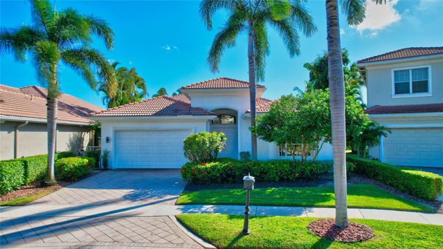 4088 NW Briarcliff Circle, Boca Raton, FL 33496
